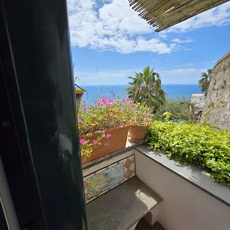 Hermosa Amalfi
