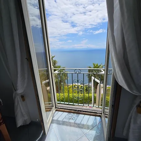 Hermosa Villa